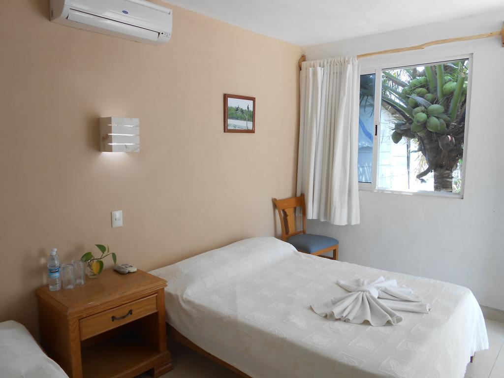 Hotel Punta Ponto Rio Lagartos Bagian luar foto